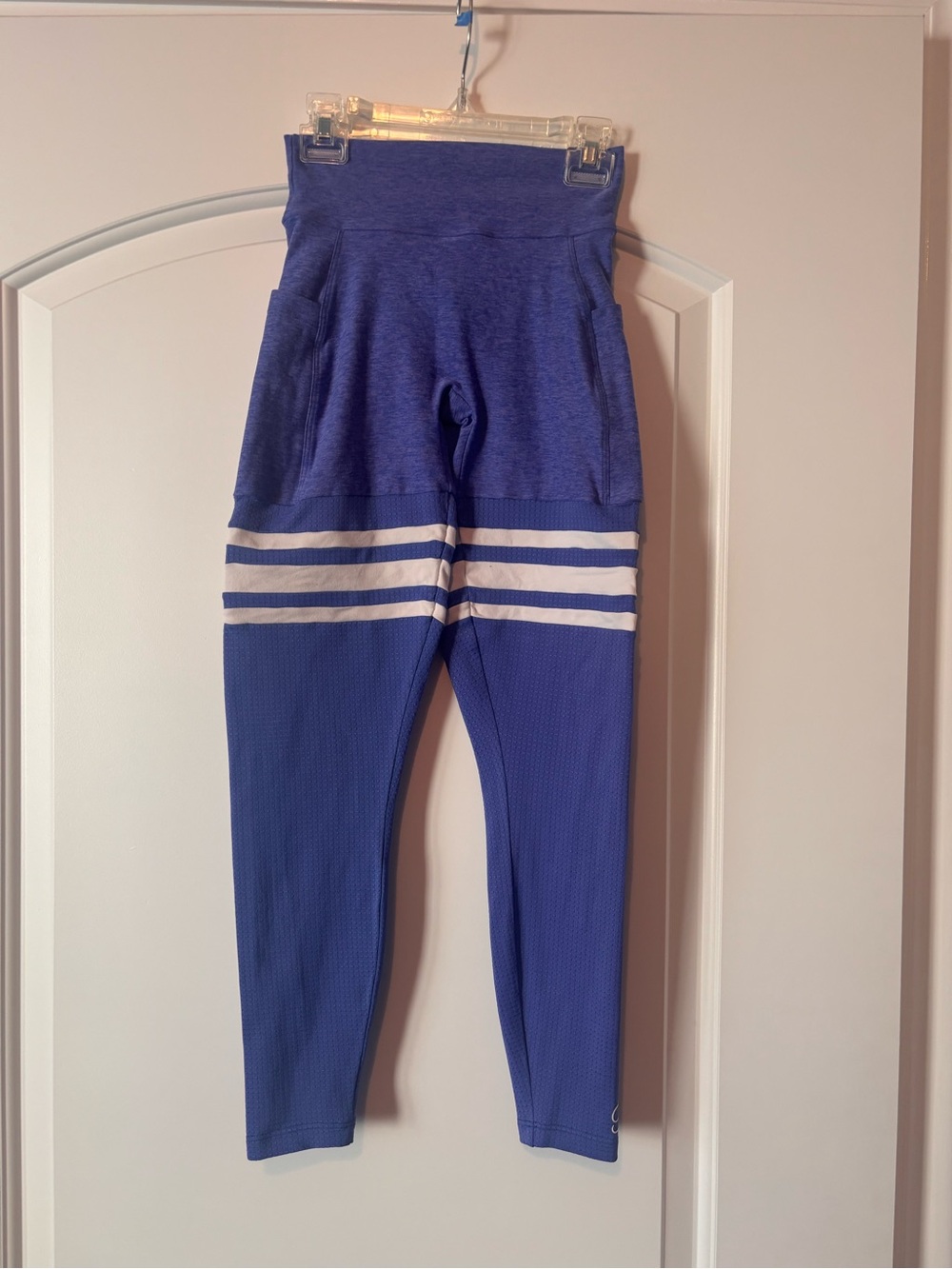 Bombshell Sportswear Sock Legging in blue Size S.